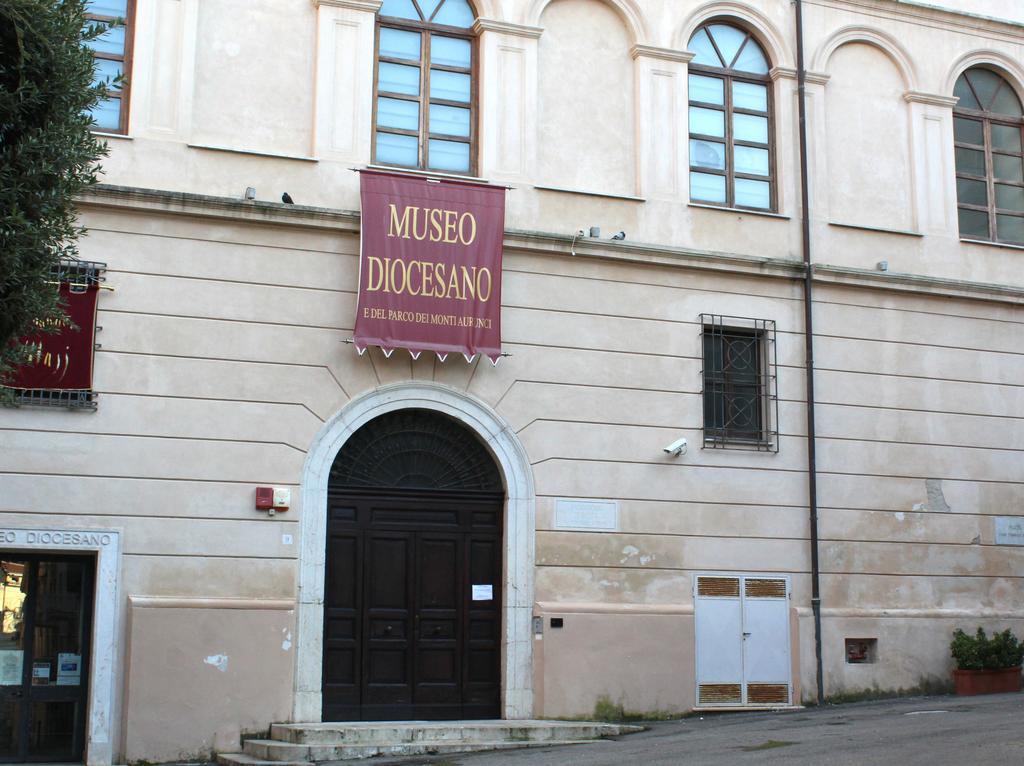 Almayer La Locanda Gaeta Exteriör bild