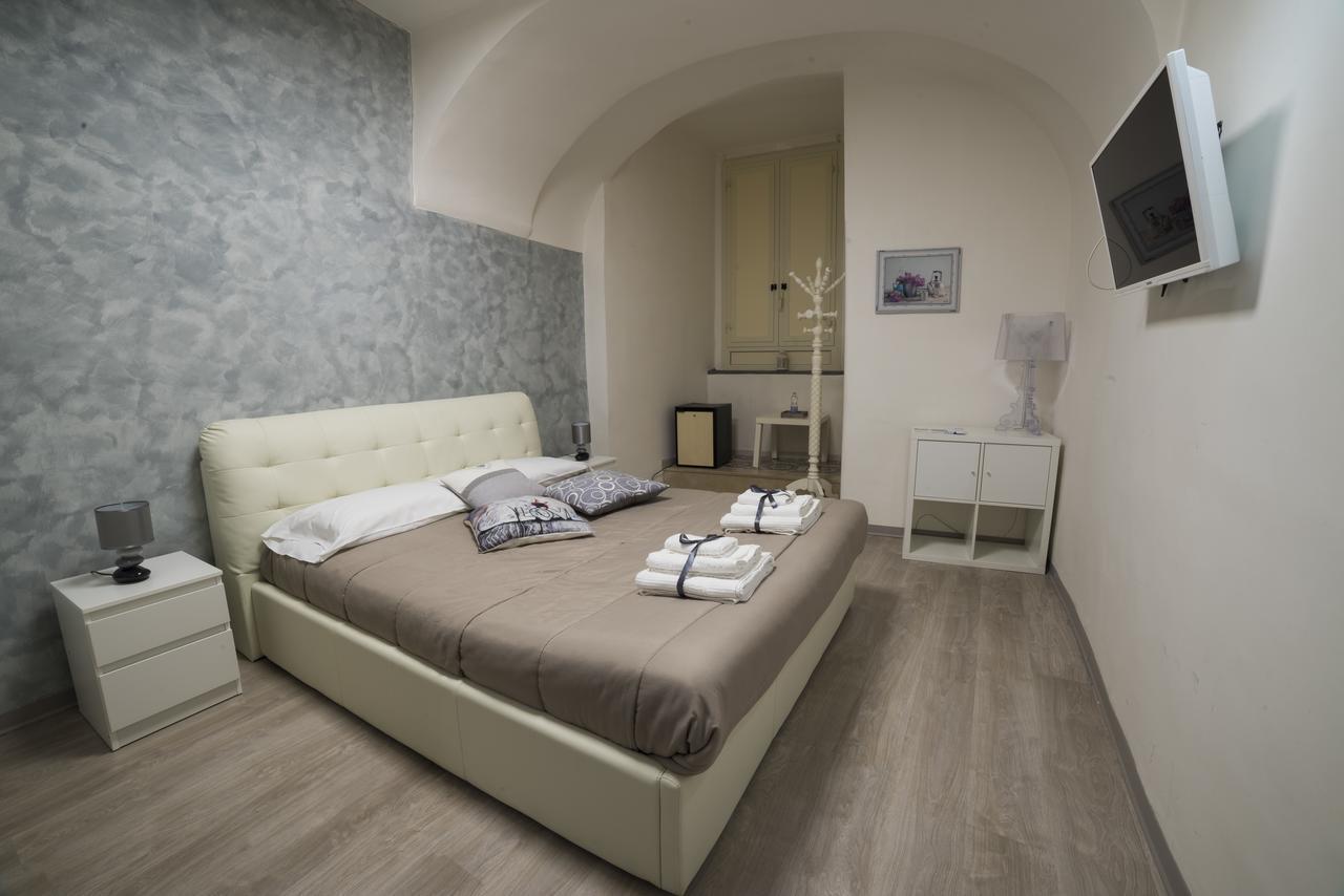 Almayer La Locanda Gaeta Exteriör bild